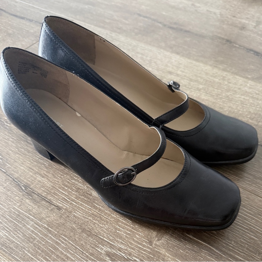 Rockport Mary Janes